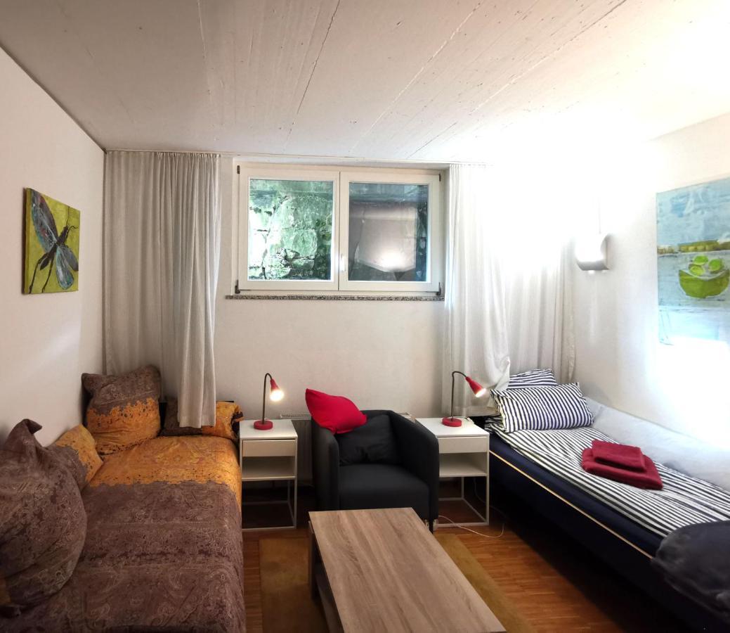 Ferienwohnung Im Turm Bellevue Mit 3 Schlafzimmern Sachsenheim Dış mekan fotoğraf