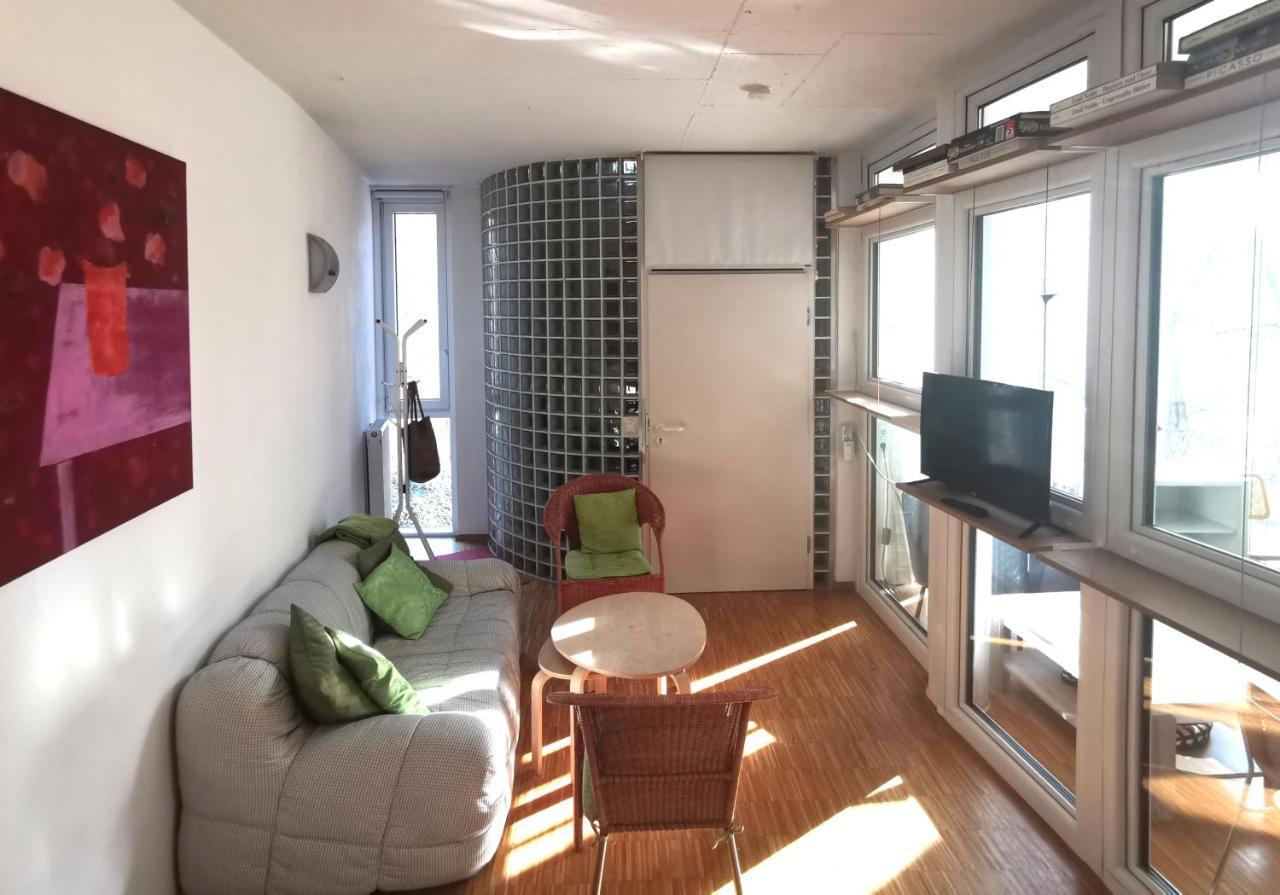 Ferienwohnung Im Turm Bellevue Mit 3 Schlafzimmern Sachsenheim Dış mekan fotoğraf